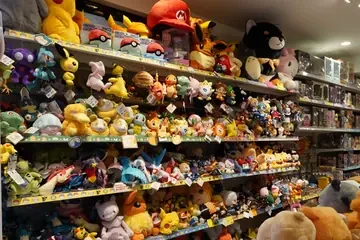 ジャパンゾン浅草店のフィギュア・ぬいぐるみ売り場